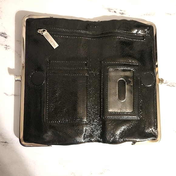 HOBO Int'l Black/Red Patent Leather Woven 'Lauren' Wallet/Clutch - Picture 6 of 12